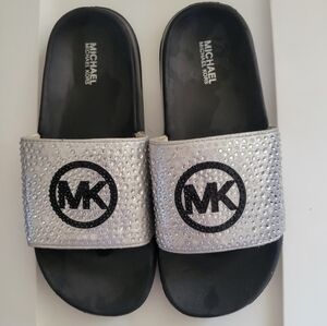 Girl Sandals Size 2 black metallic silver logo rhinestones slider MICHAEL KORS